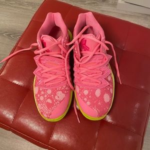 Nike Nickelodeon Patrick Star sneaker 4.5Y
